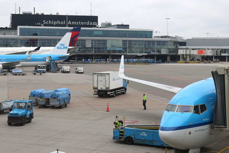 KLM Atlanta to Amsterdam Schiphol airport
