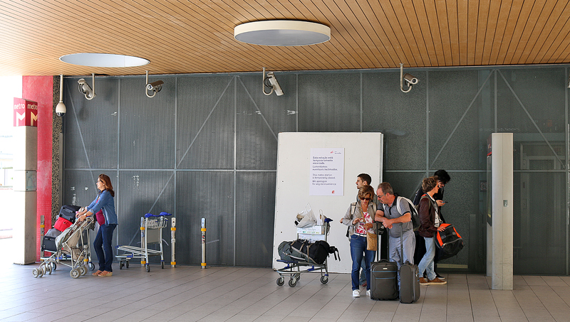 Lisbon Airport Aeroporto Metro Station