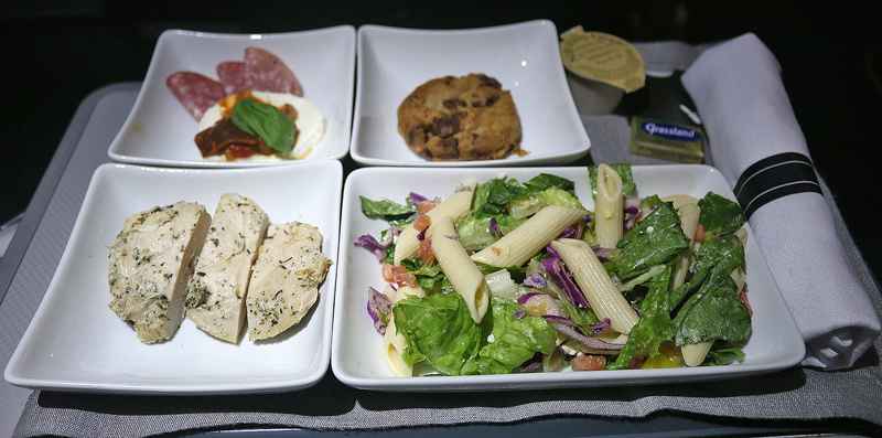 American Airlines International Business Class between Bogota and Miami