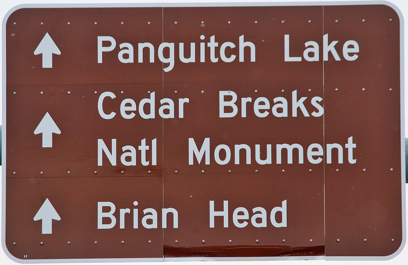 Brian Head highway sign